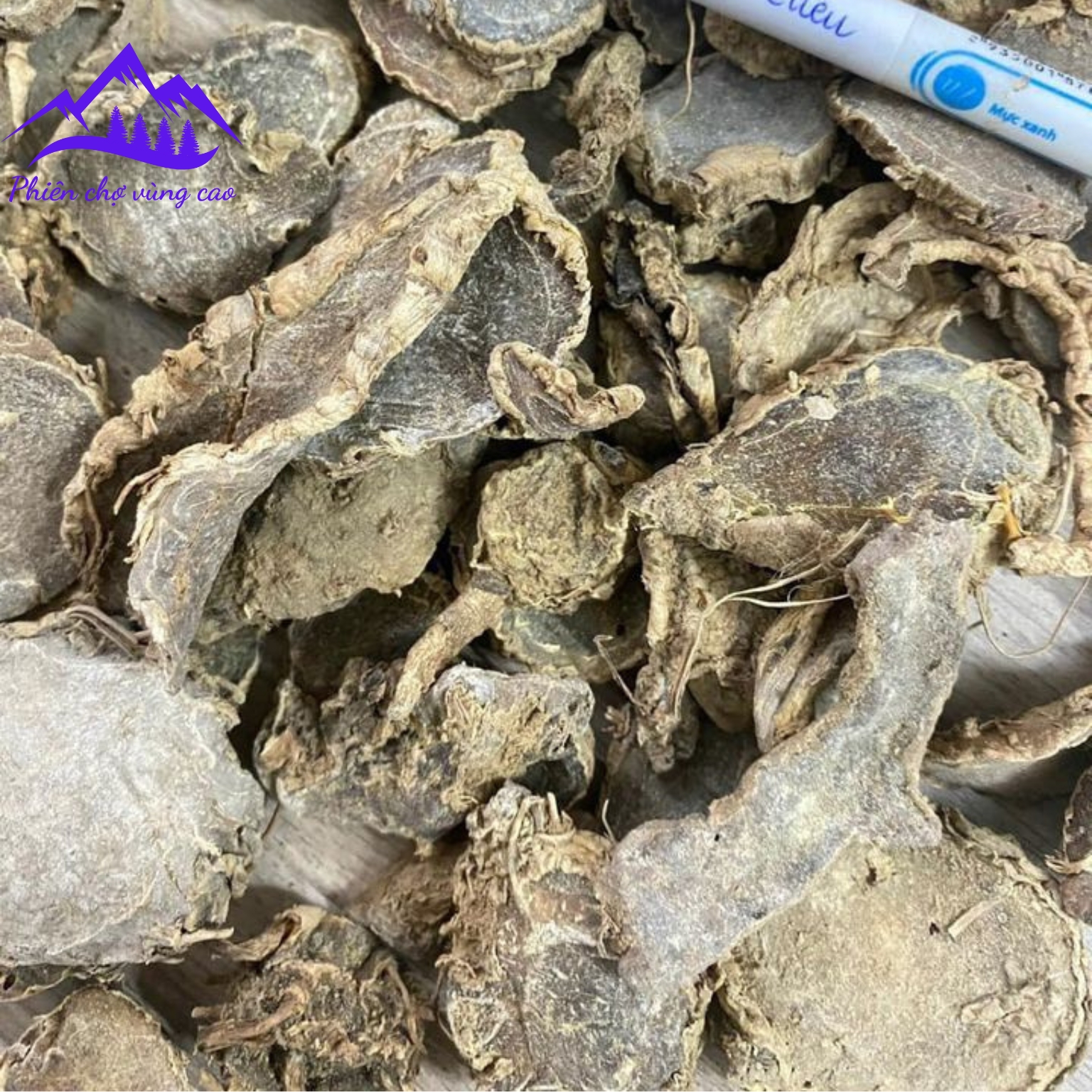 Nghệ đen khô thái lát từ nghệ đen tươi, củ già, dược tính cao chữa đau dạ dày, ăn không tiêu, tắc kinh, nôn trớ