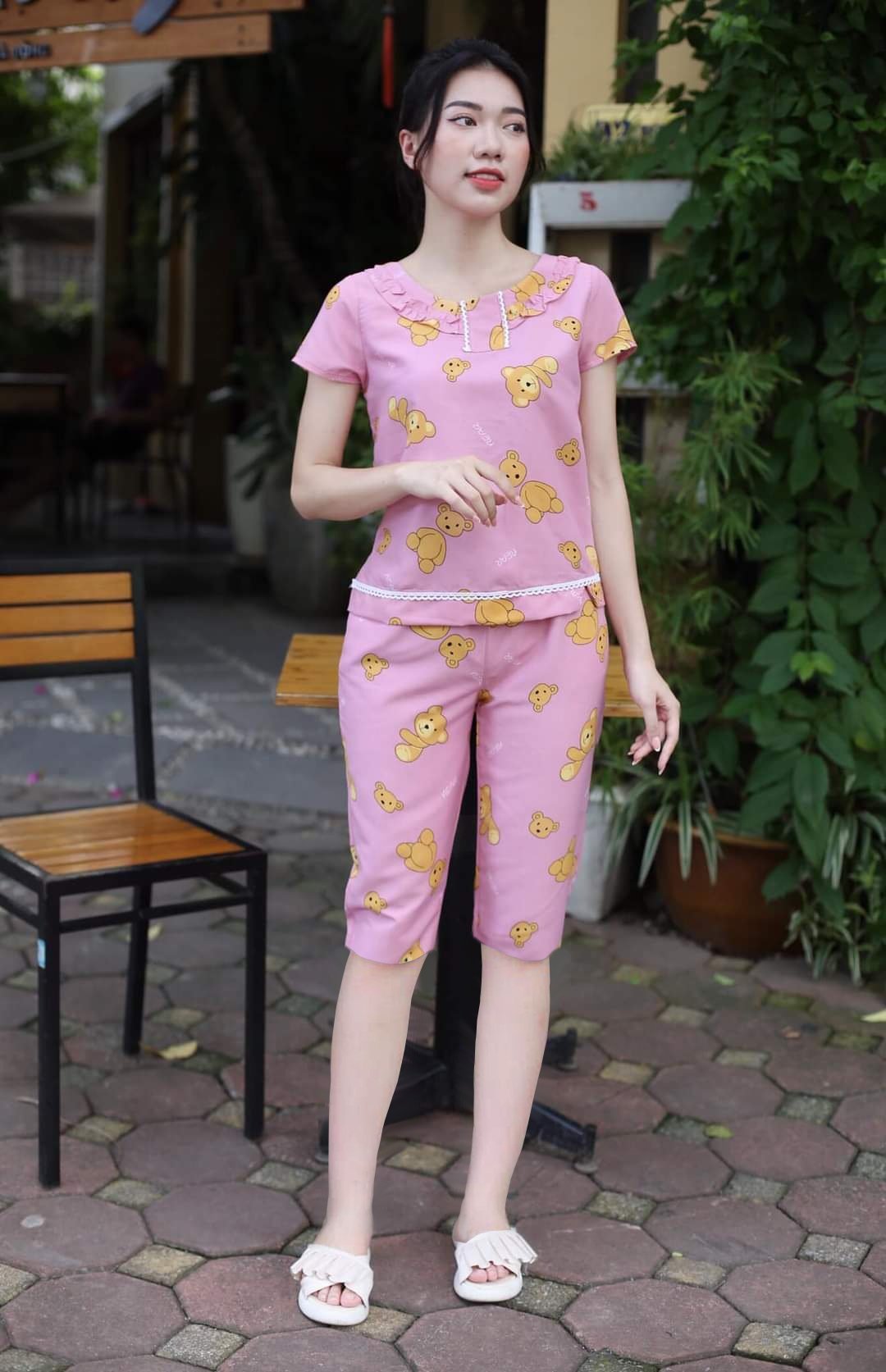 Đồ bộ mặc nhà mẫu lửng xinh đẹp trẻ trung