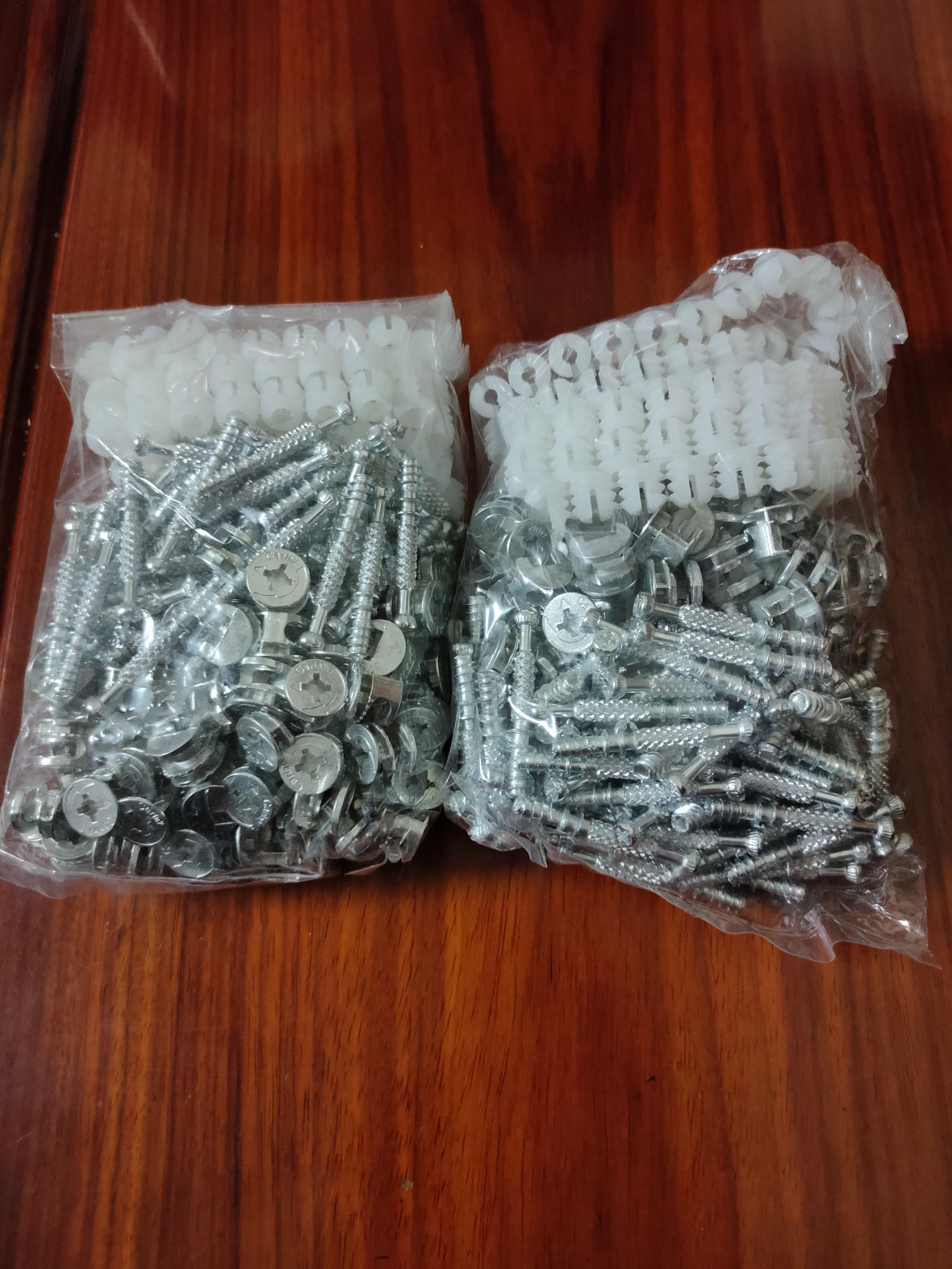 100 bộ (1gói) chốt liên kết ốc cam cariny