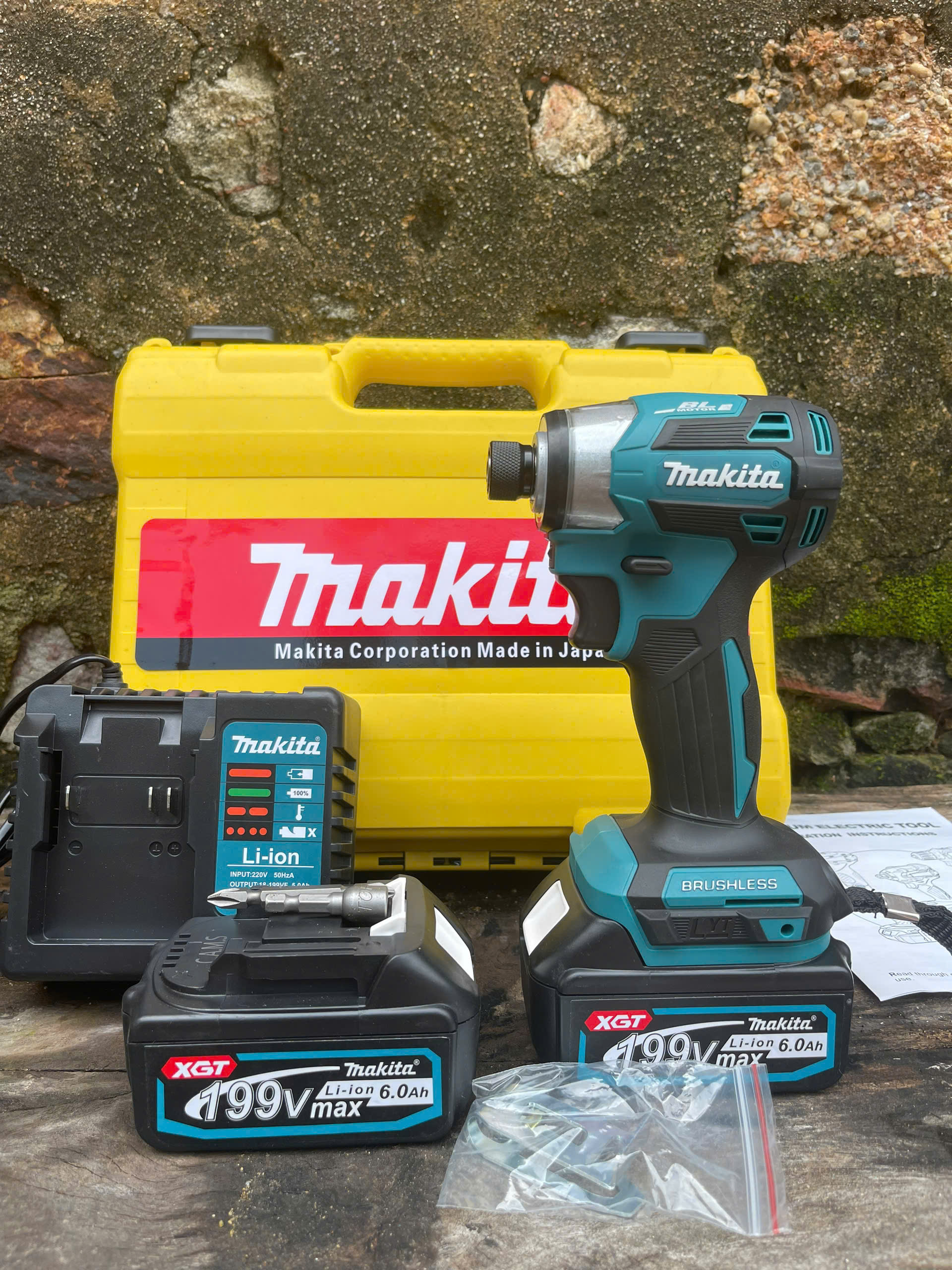 TD173 - Thân máy vặn vít Makita mới 100% - Made in Japan