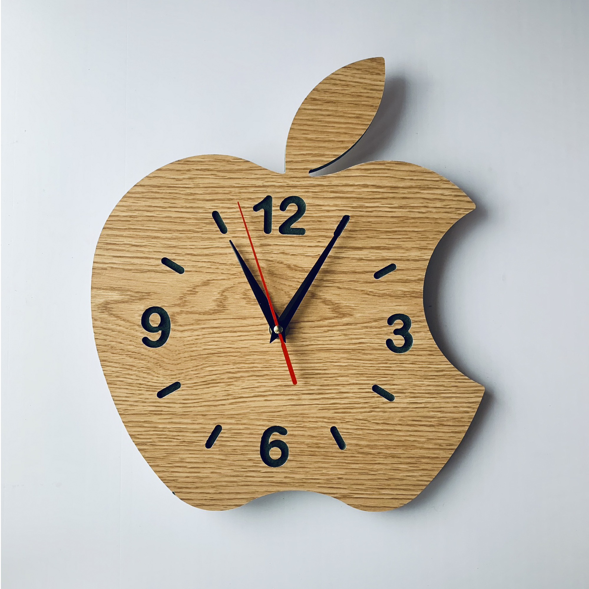 Đồng hồ treo tường apple - đồng hồ treo tường trang trí