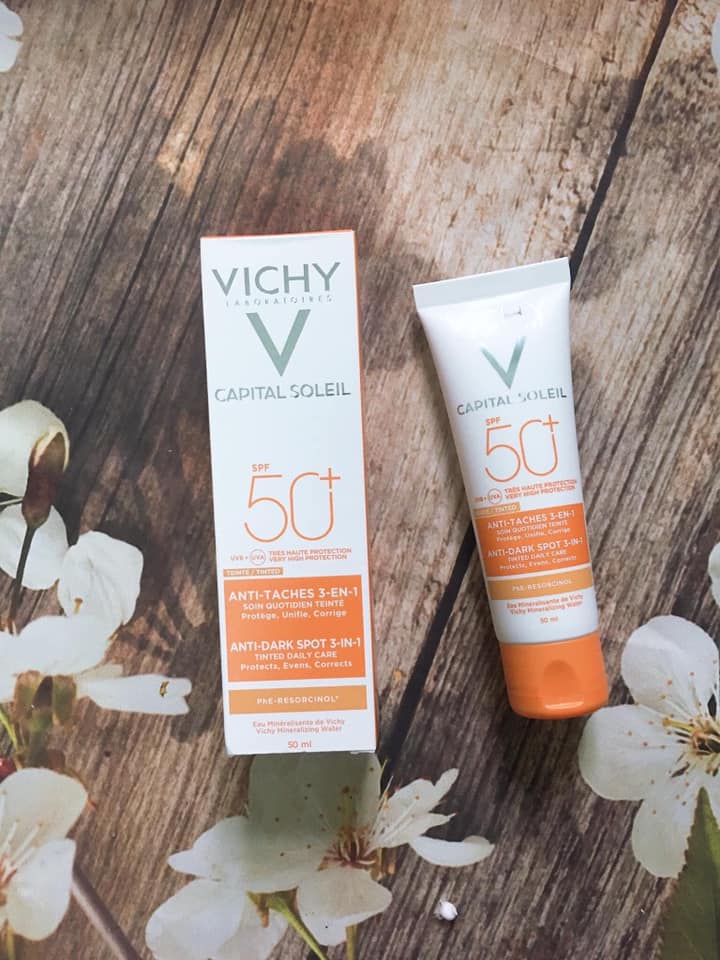 Kem chống nắng Vichy Ideal Soleil 3 in 1 Tinted Anti-Dark Spots Care SPF 50+
