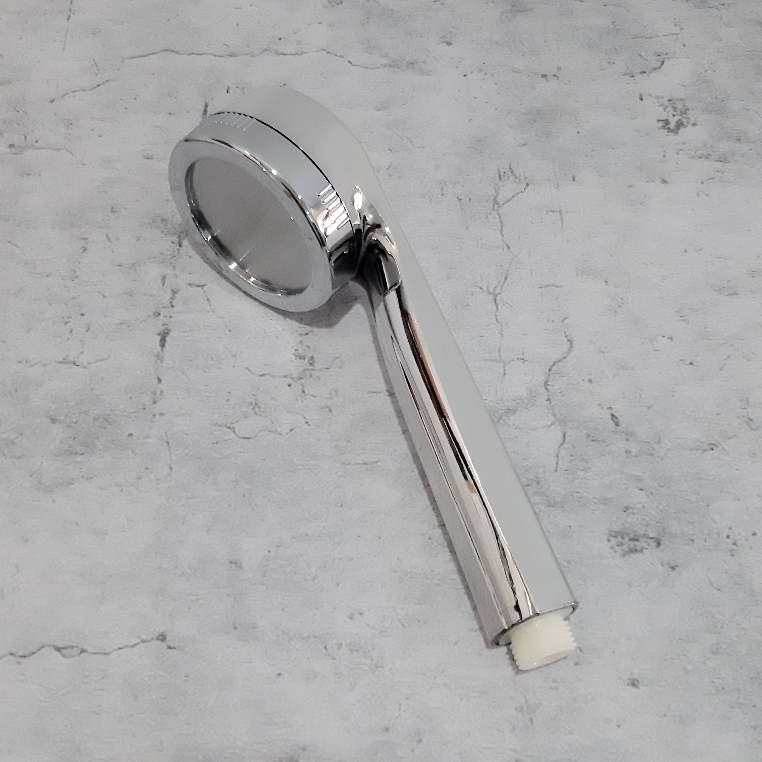 Tay sen tắm tăng áp nước mạnh, chất liệu nhựa mạ crom sáng bóng