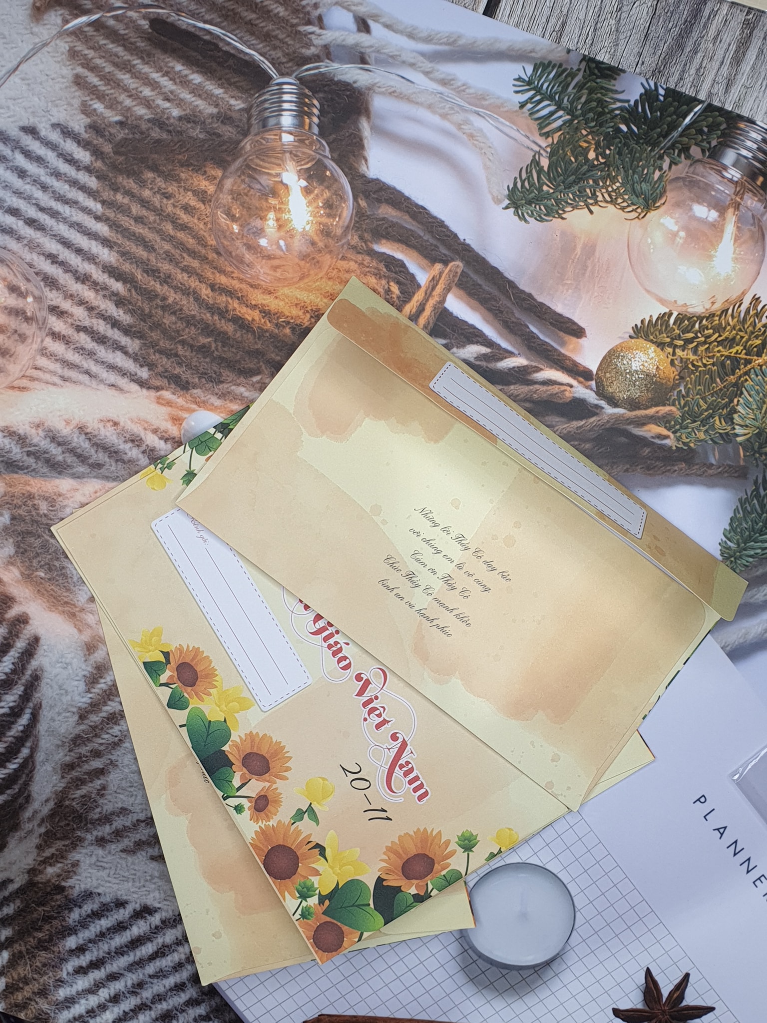 [HCM]Bao thư tặng quà 20-11 : 8k /1xấp /5cái