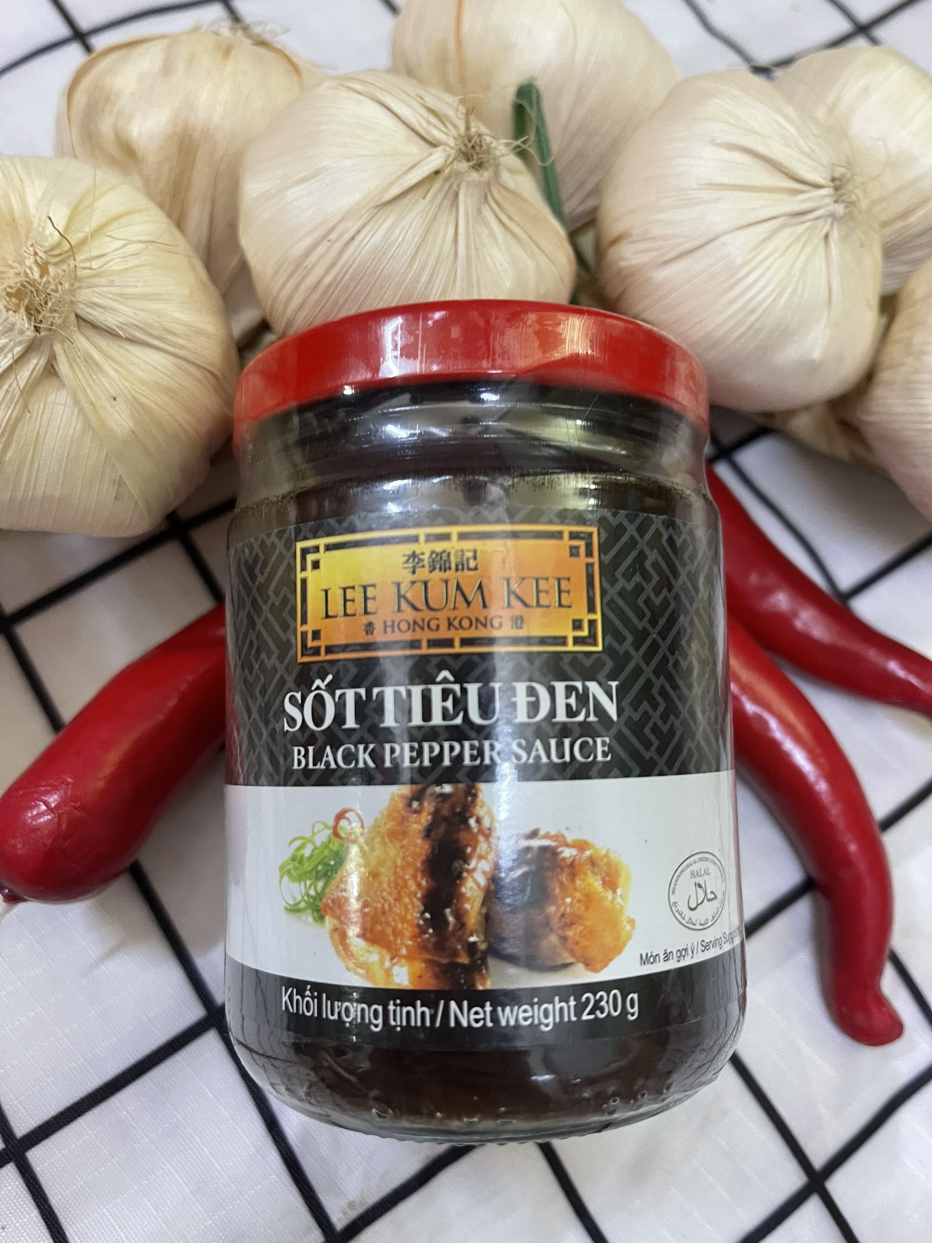 Sốt tiêu đen lee kum kee - black pepper sauce 230gram