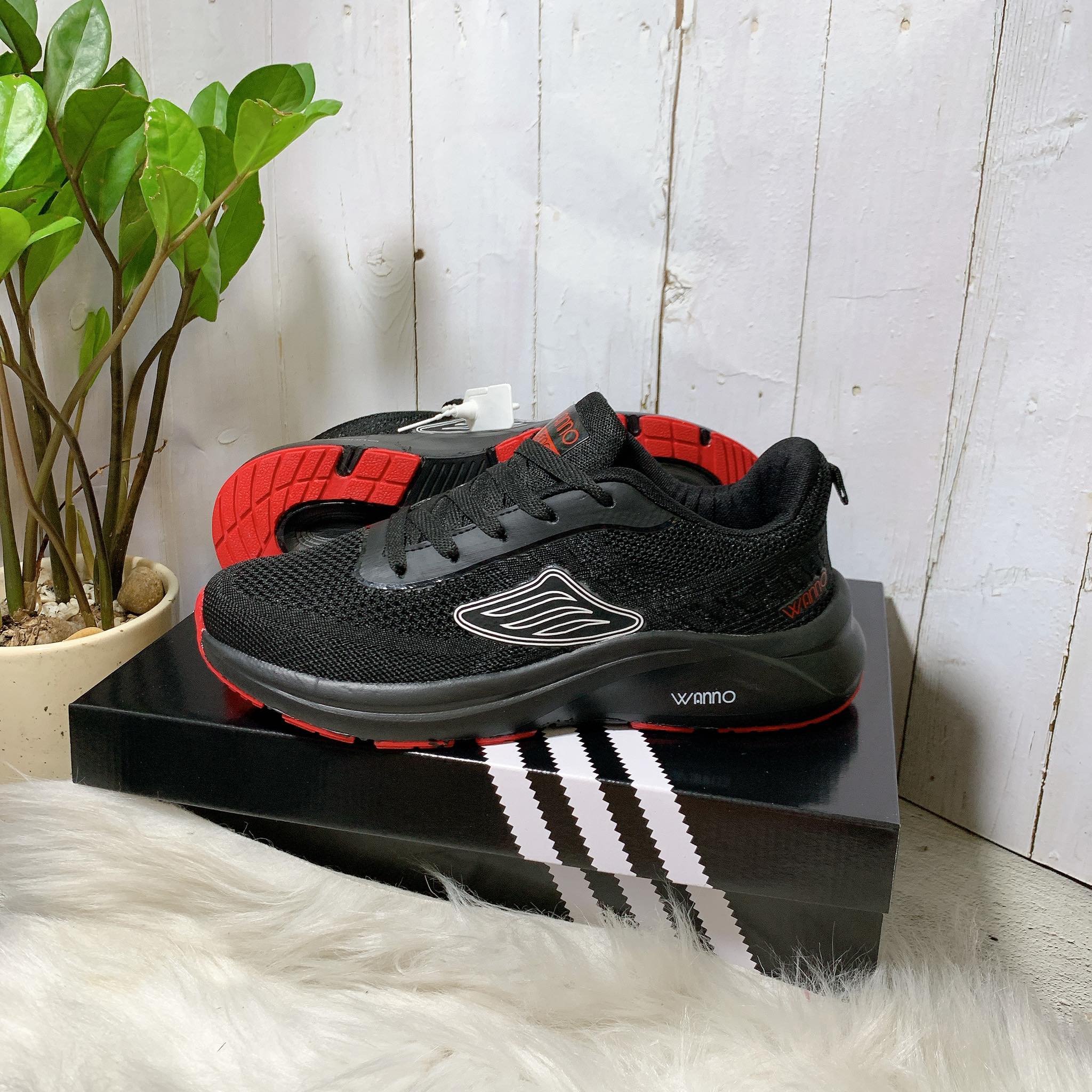 Giày Sneaker Đen Nam Nữ Phối Màu Cực Đẹp Thời Trang VNXK Hot Trend 2022 [ Tặng Box]
