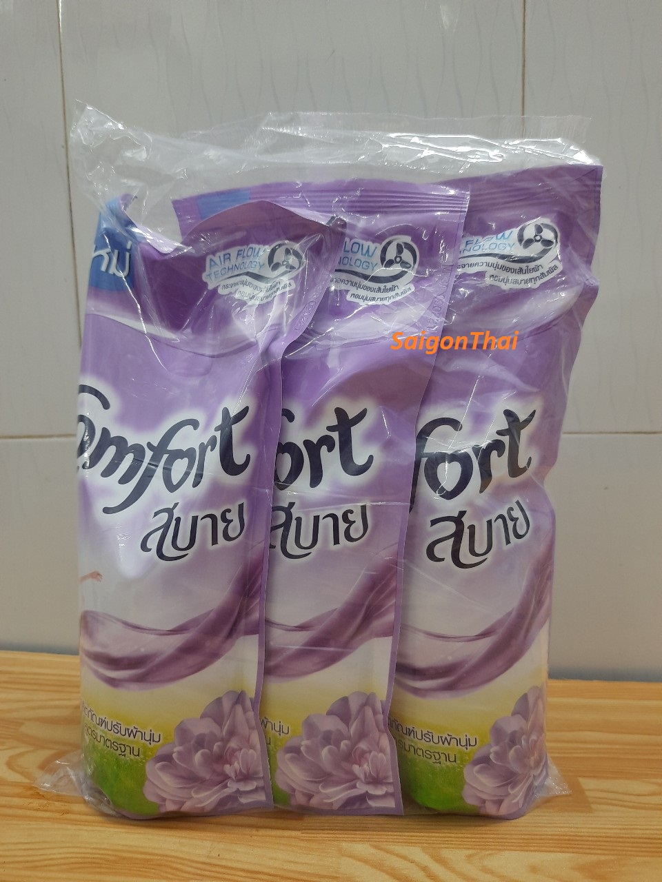 Nước xã vải comfort túi 580ml thái lan - màu tím