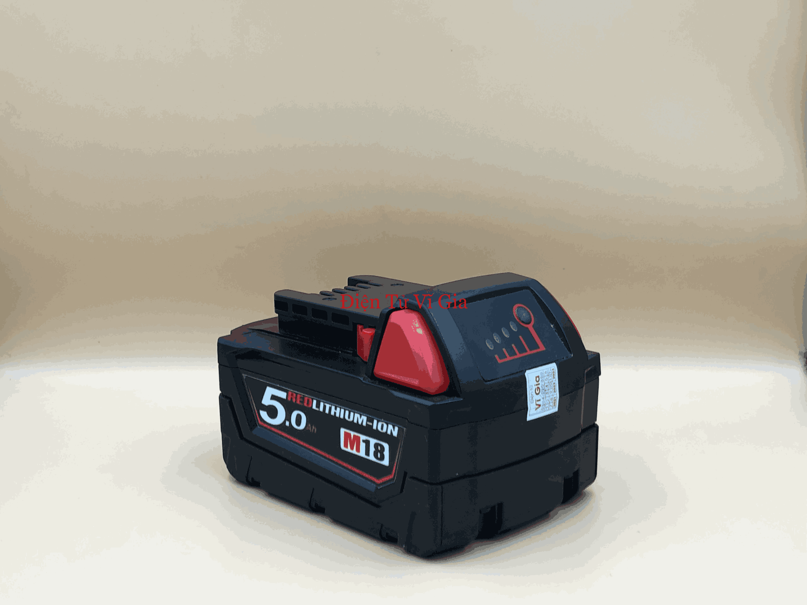 Pin milwaukee m18 18v dung lượng 4ah - 5ah nhận sạc mikwaukee bảo hành 6 tháng