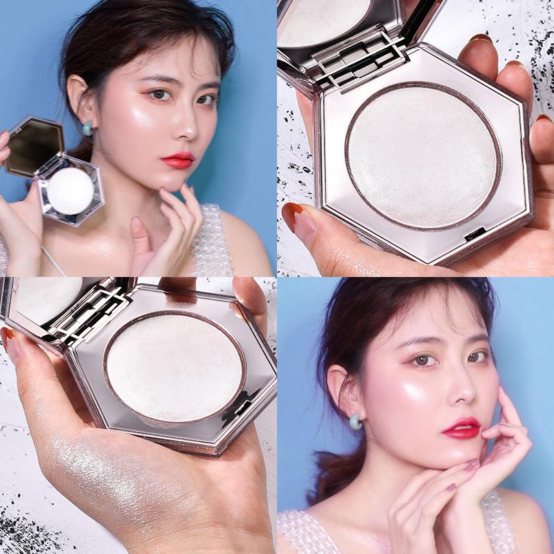 Hộp phấn bắt sáng Xixi mang lại làn da căng bóng cho khuôn mặt của bạn