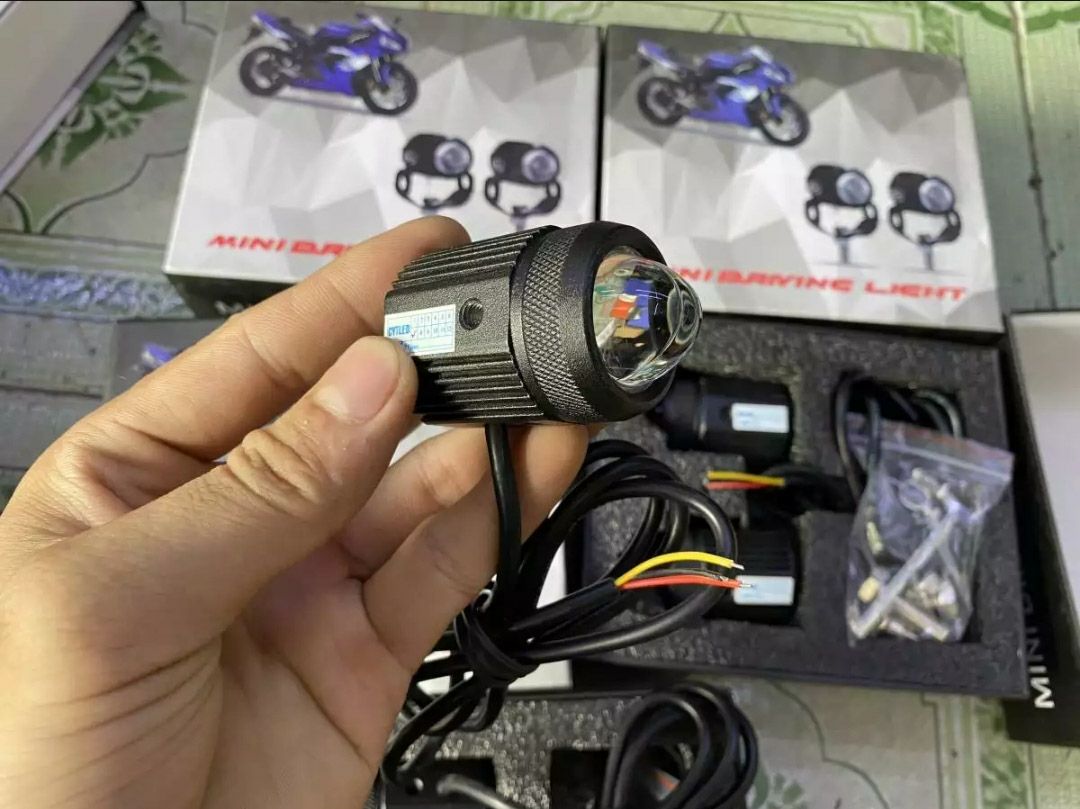 Đèn trợ sáng mini cos vàng pha trắng mini driving light
