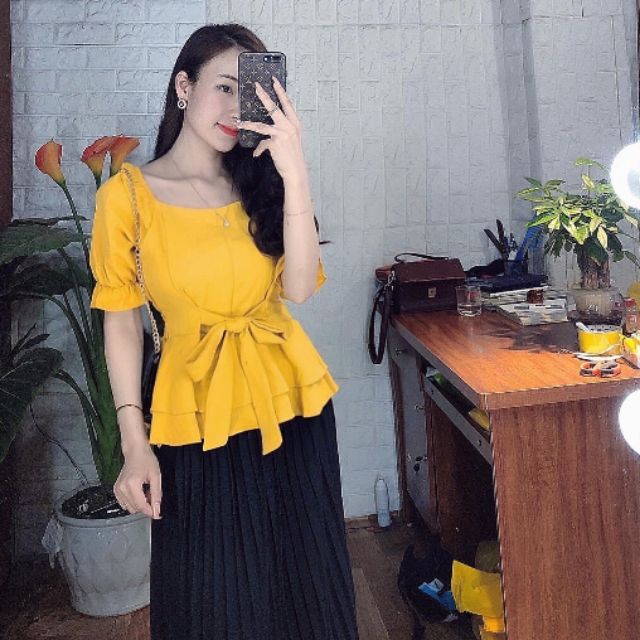 Áo sơ mi ngắn tay_ chất đũi_ có bo chun phần lưng, cam kết hàng đúng mô tả, chất lượng đảm bảo, an toàn đến sức khỏe người sử dụng