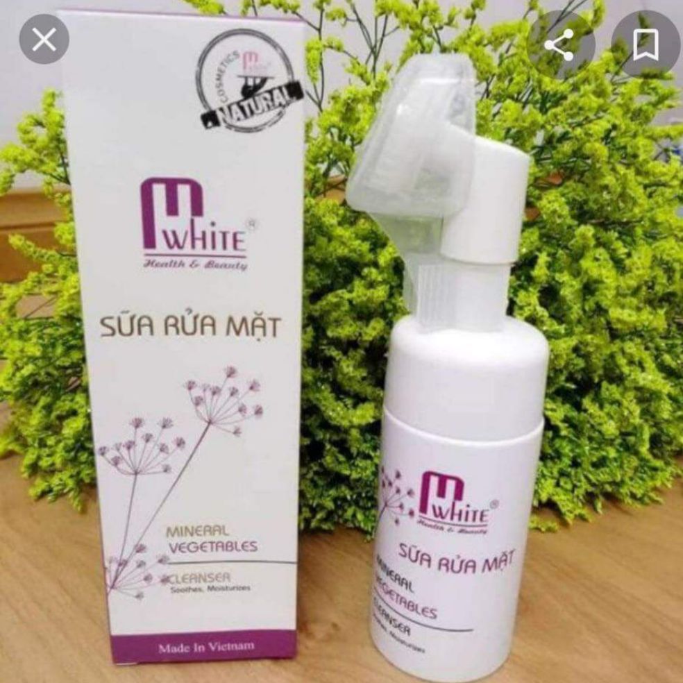 Sữa rửa mặt bông tuyết Mwhite