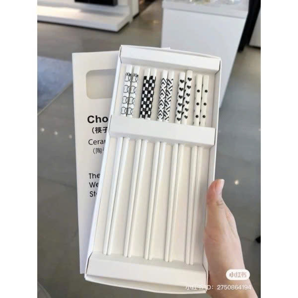 Hộp 5 đôi Đũa sứ, đũa gốm cao cấp cực hot họa tiết basic kèm hộp - Set 5 đôi đũa sứ phong cách Nhật Bản