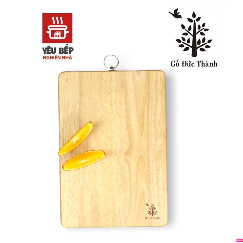 Thớt gỗ cao su tự nhiên hình chữ nhật, có khoen treo xoay 04021 - dụng cụ nhà bếp cao cấp - gỗ đức thành
