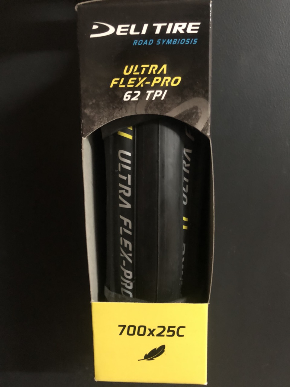 Lốp 700x25C DELI TIRE xe đạp thể thao