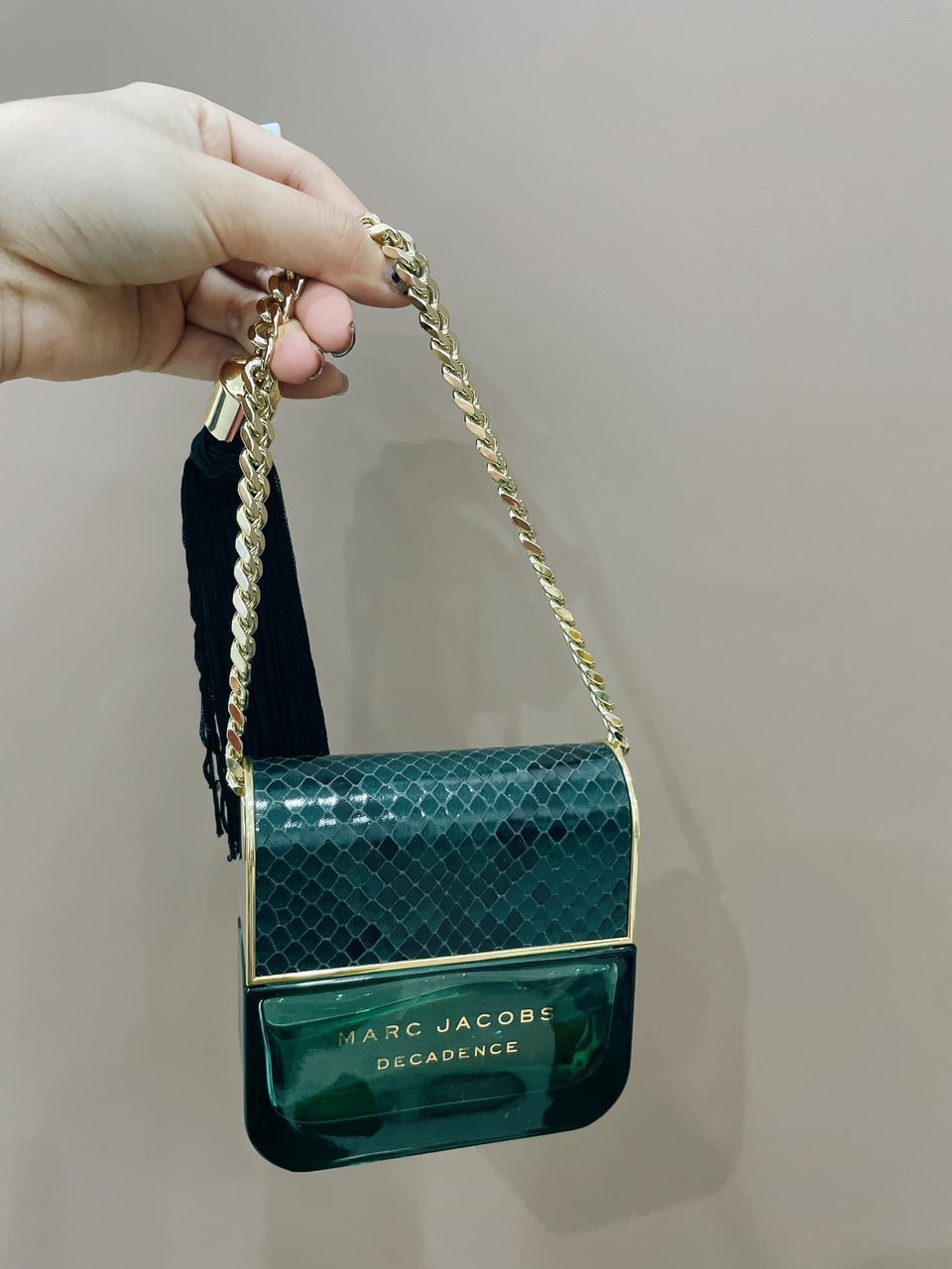 Nước hoa Marc Jacobs Decadence EDP