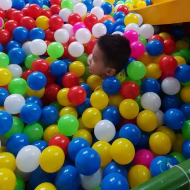 50 bóng nhựa SIÊU TO Việt Nam đường kính 8cm dùng nhà bóng , bể bơi , lều bóng