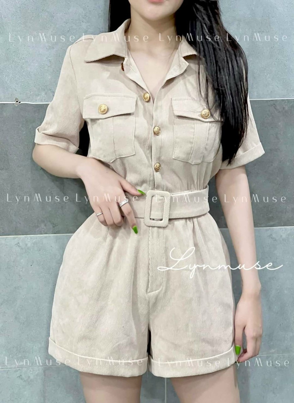 Jum kiểu sơ mi tay lửng có túi hộp hai bên, Jum đùi, Jum chất liệu nhung tăm cao cấp kèm nịt, Jum đùi ống rộng khóa nút thích hợp đi chơi, đi dạo