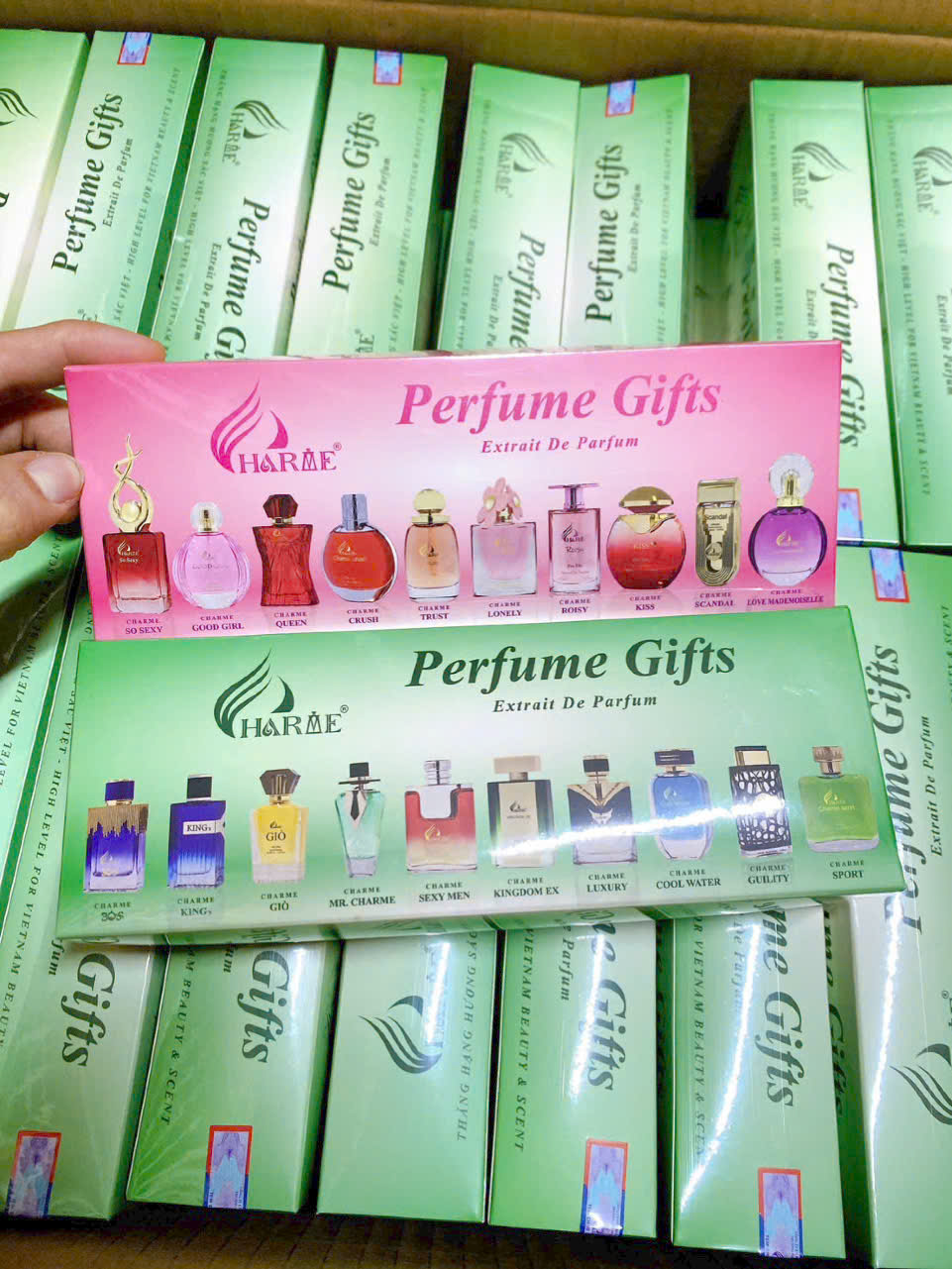 Bộ Test 10 Mùi Nước Hoa Charme Perfume 2025 Dung tích 3ml Dạng Xịt