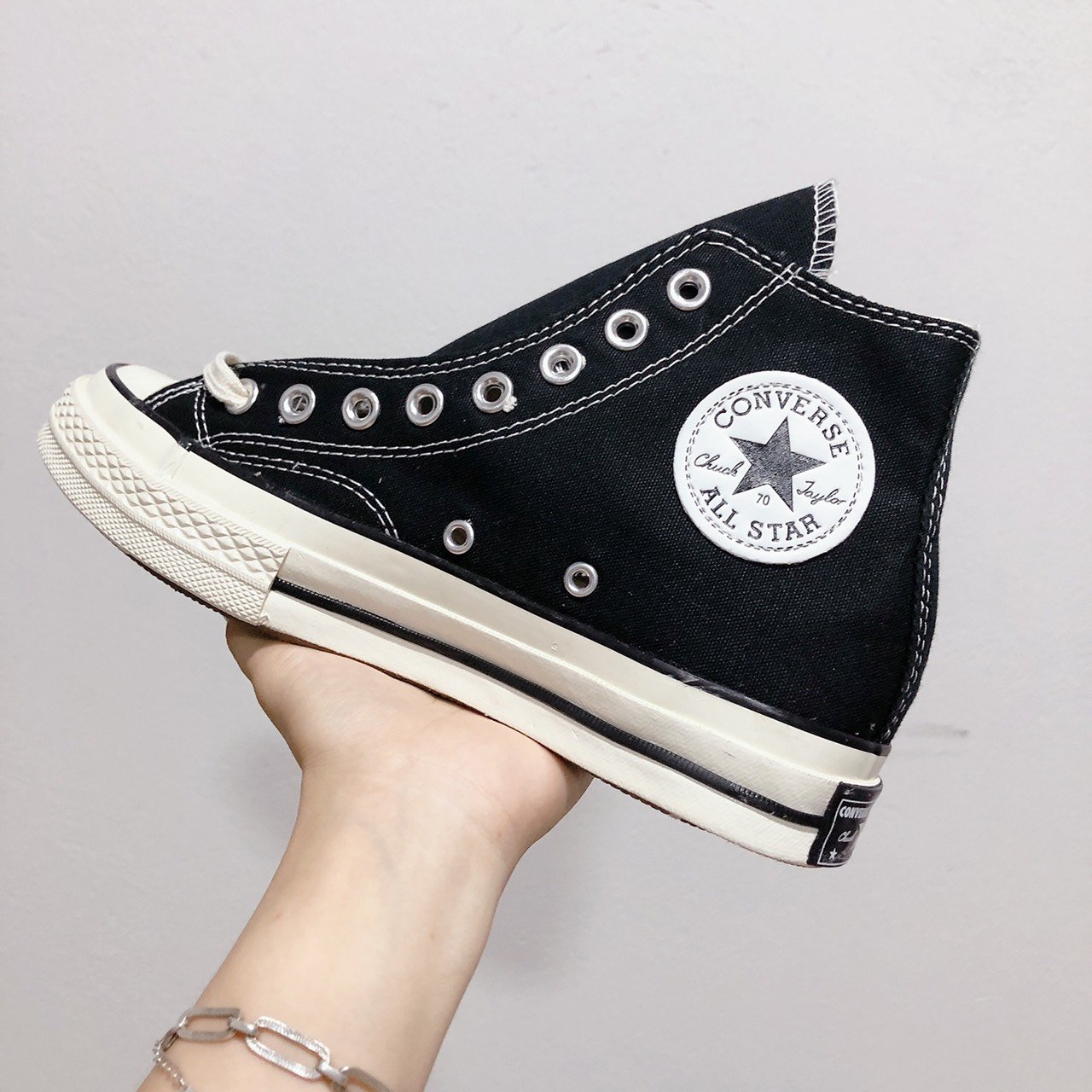 Giày Converse Chuck Jaylor Màu Đen Hàng R11