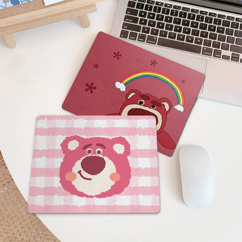 Lót Chuột Gấu Dâu Strawberry Bear, Miếng Lót Chuột Hình Gấu Hoạt Hình Dễ Thương