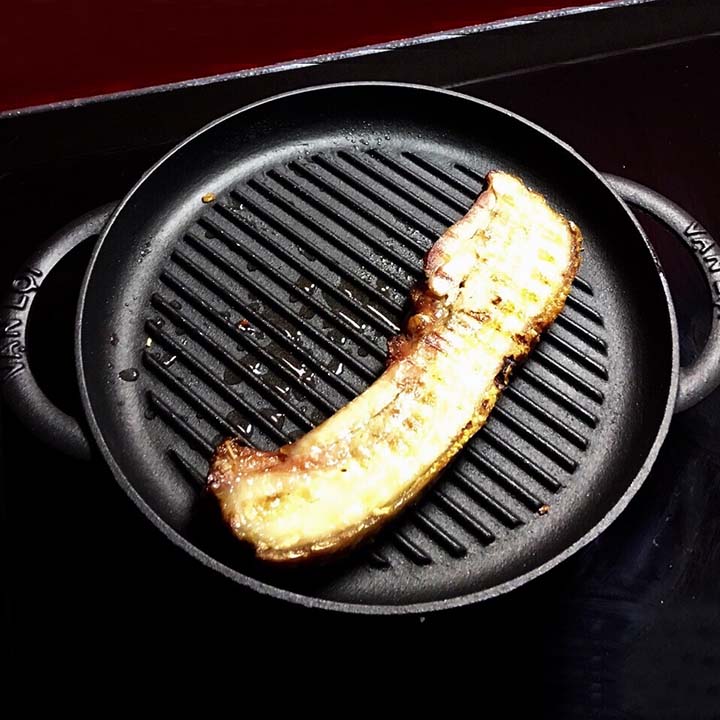Chảo gang nướng chống dính Vạn Lợi nấu được trên bếp từ 26cm BBQ