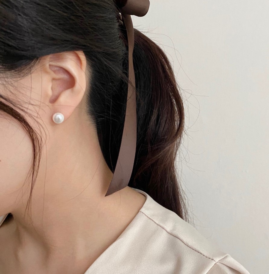Basic pearl earrings 3 - Khuyên tai hạt ngọc size 8mm Bạc 925 |daisy.accessory.hn|