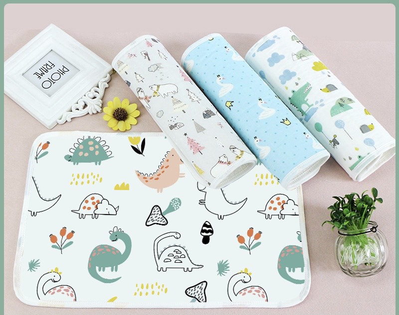 Miếng lót thay bỉm chống thấm 5 lớp sợi tre Organic ( cỡ nhỏ 30x40cm)