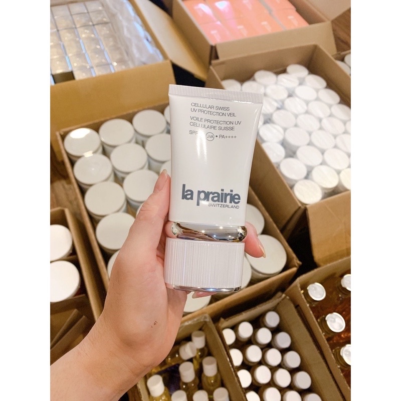 Kem chống nắng xuất sắc nhất thế giới La prairie spf 50 dưỡng trắng mờ nám chống lão hoá