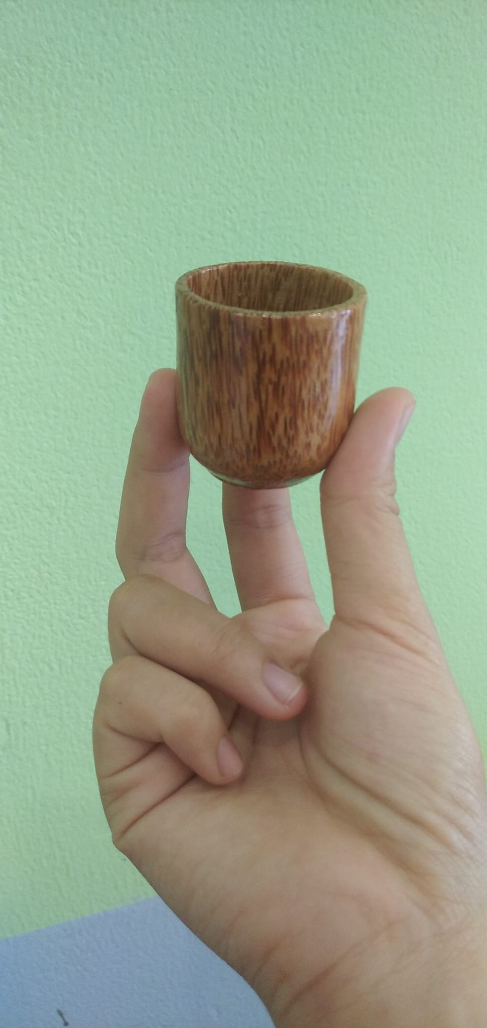 Ly làm bằng gỗ dừa cao cấp - hàng mỹ nghệ bến tre- mua 10 ly tặng 1 ly