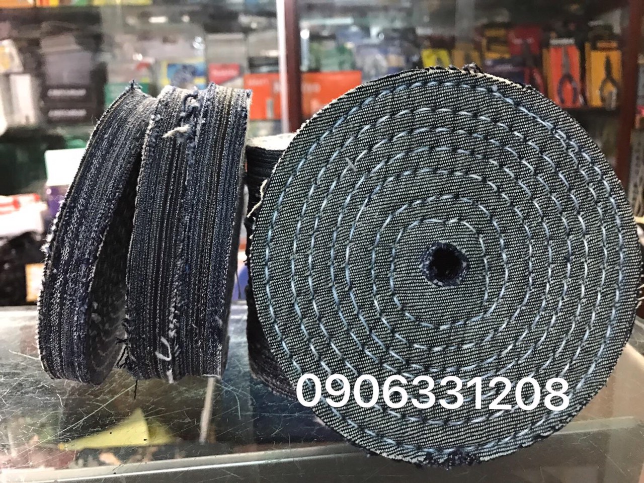 BÁNH VẢI DA BÒ ĐÁNH BÓNG 300mm dâỳ 1p3