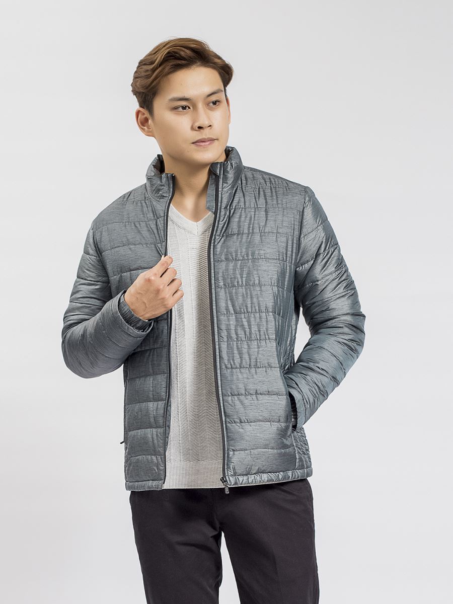 Áo Khoác Chần Bông Aristino AJK028w8 Regular 3 Màu Trẻ Trung