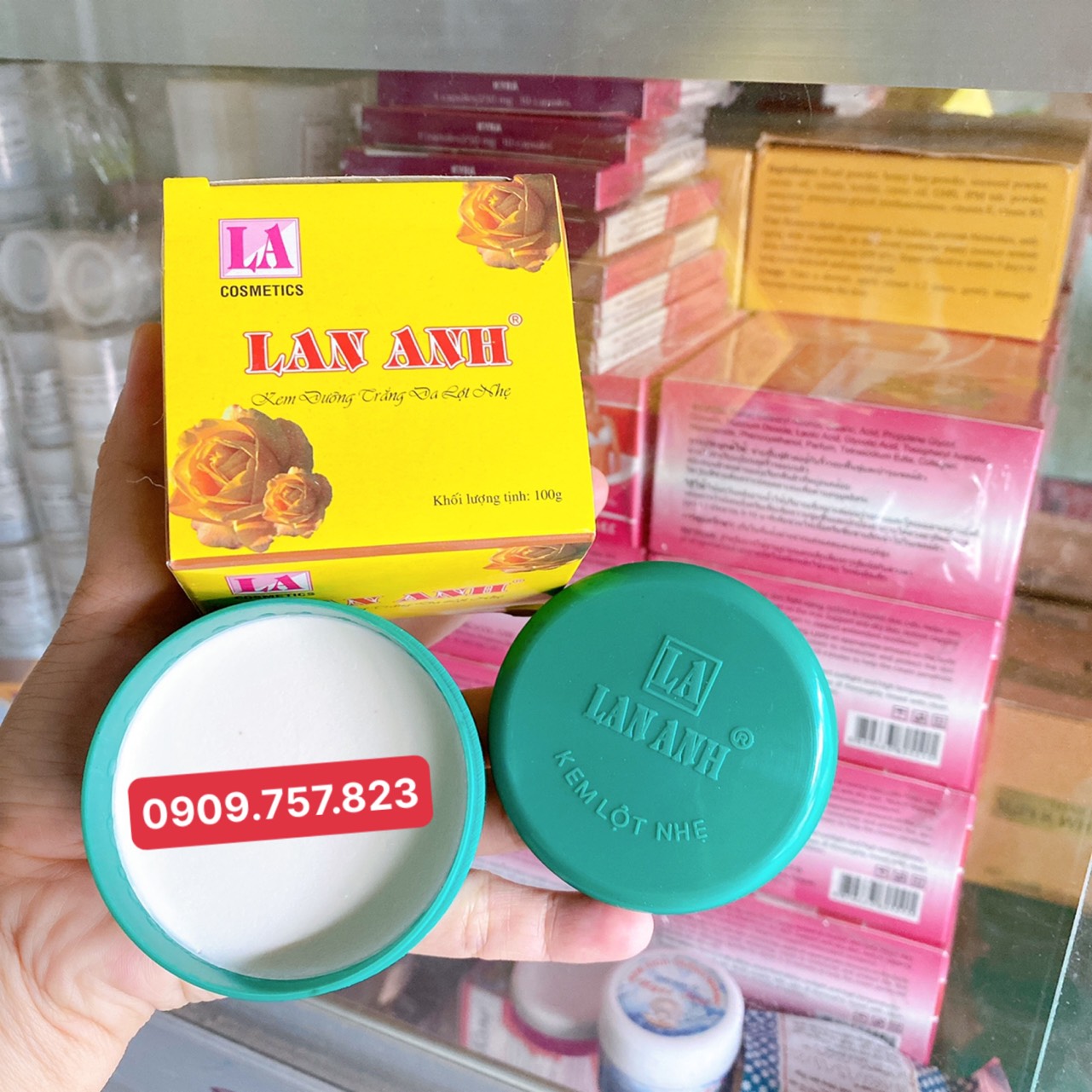 KEm lột nhẹ lan anh 100g( hũ lớn)