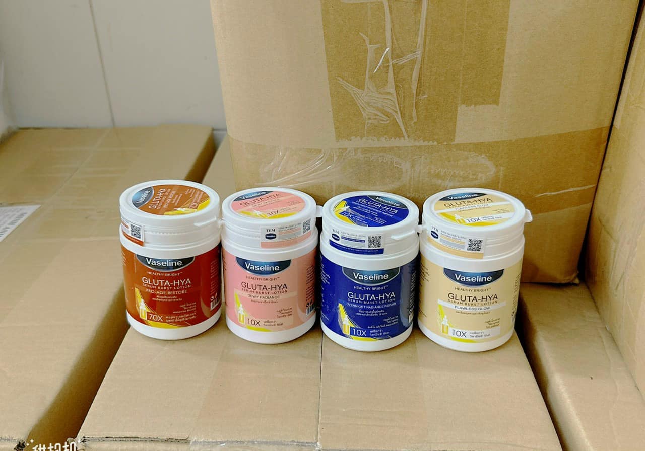 Kem Siêu kích trắng Vaseline x10, kích trắng body