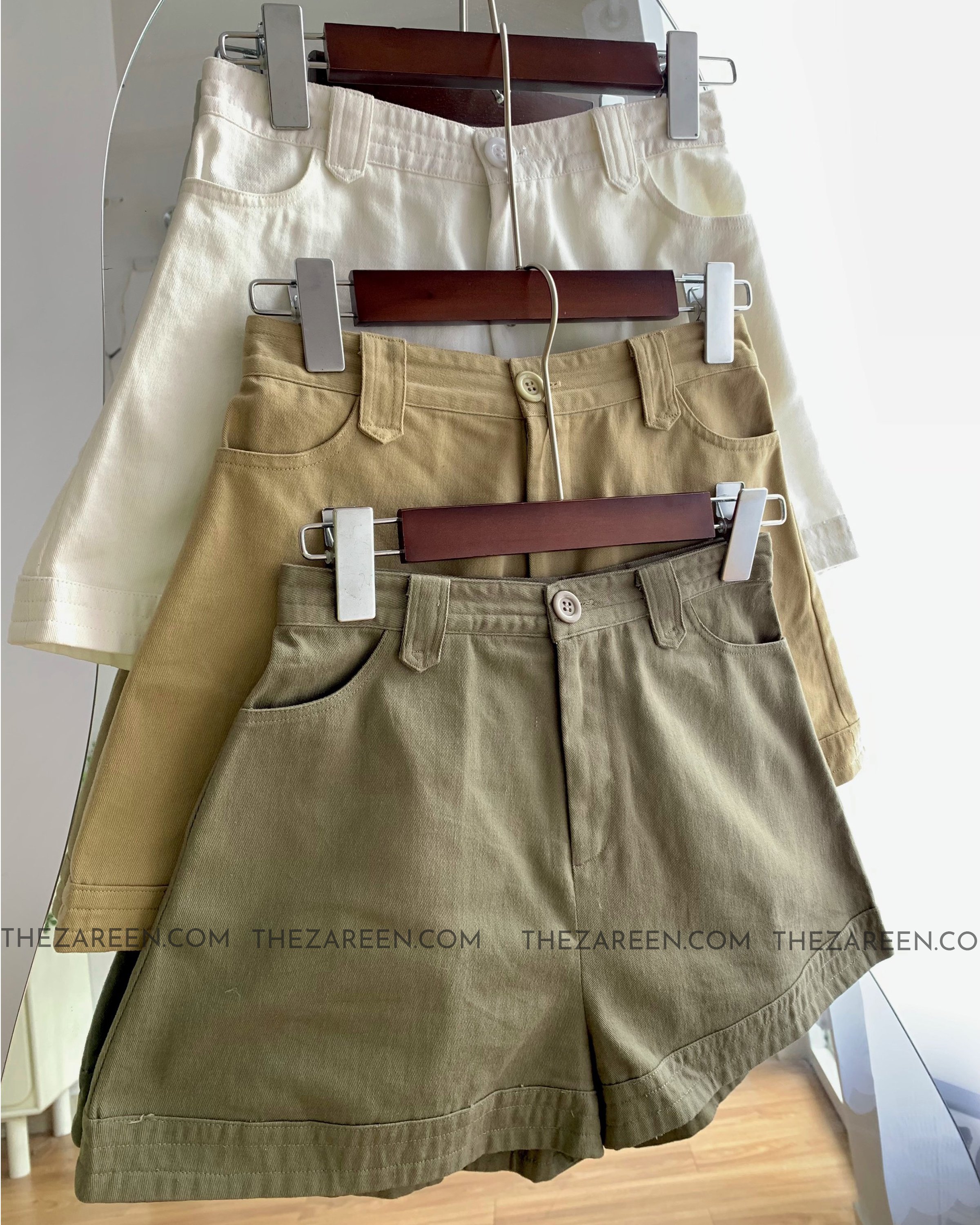 Zareen | quần short kaki ống rộng sho43