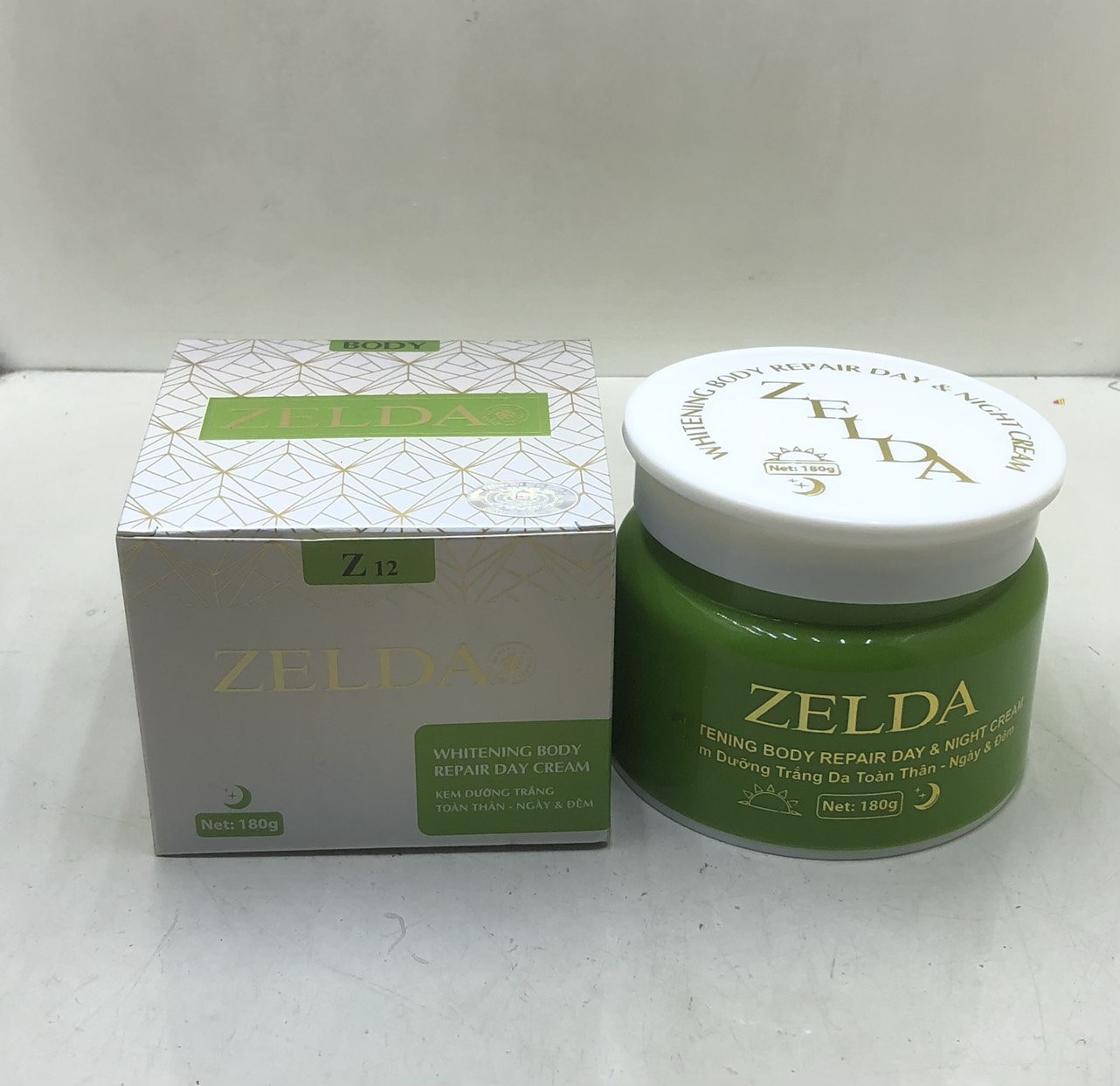 Kem Body Zelda Z12 cao cấp dưỡng trắng chống nắng giữ ẩm 180g