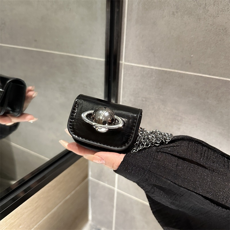 Túi đeo chéo - Túi xách mini trang trí dây xích thời trang siêu xinh 2024 - 2