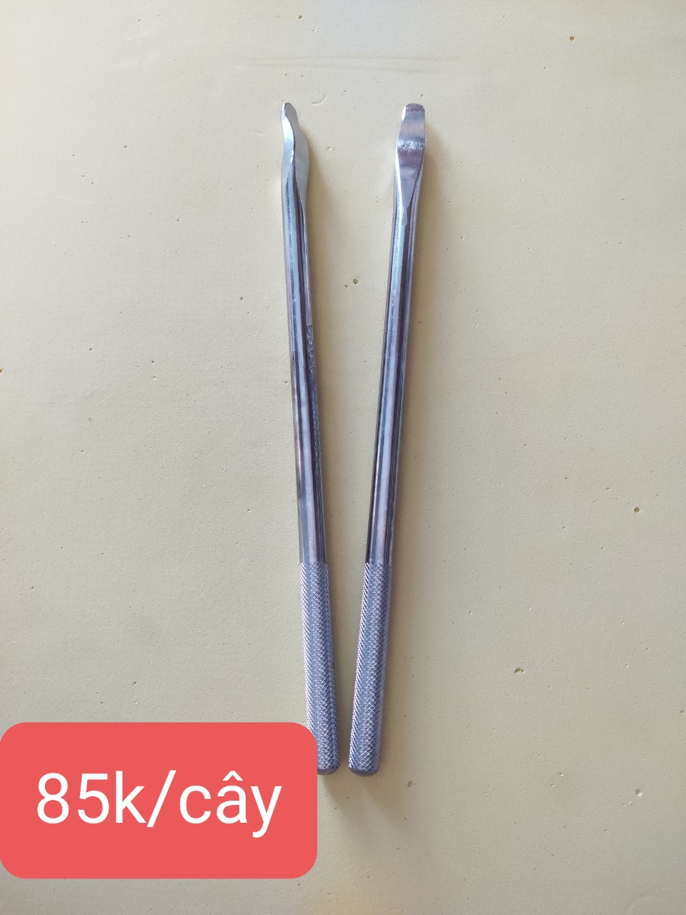2 cây móc vỏ dài 30cm tốt