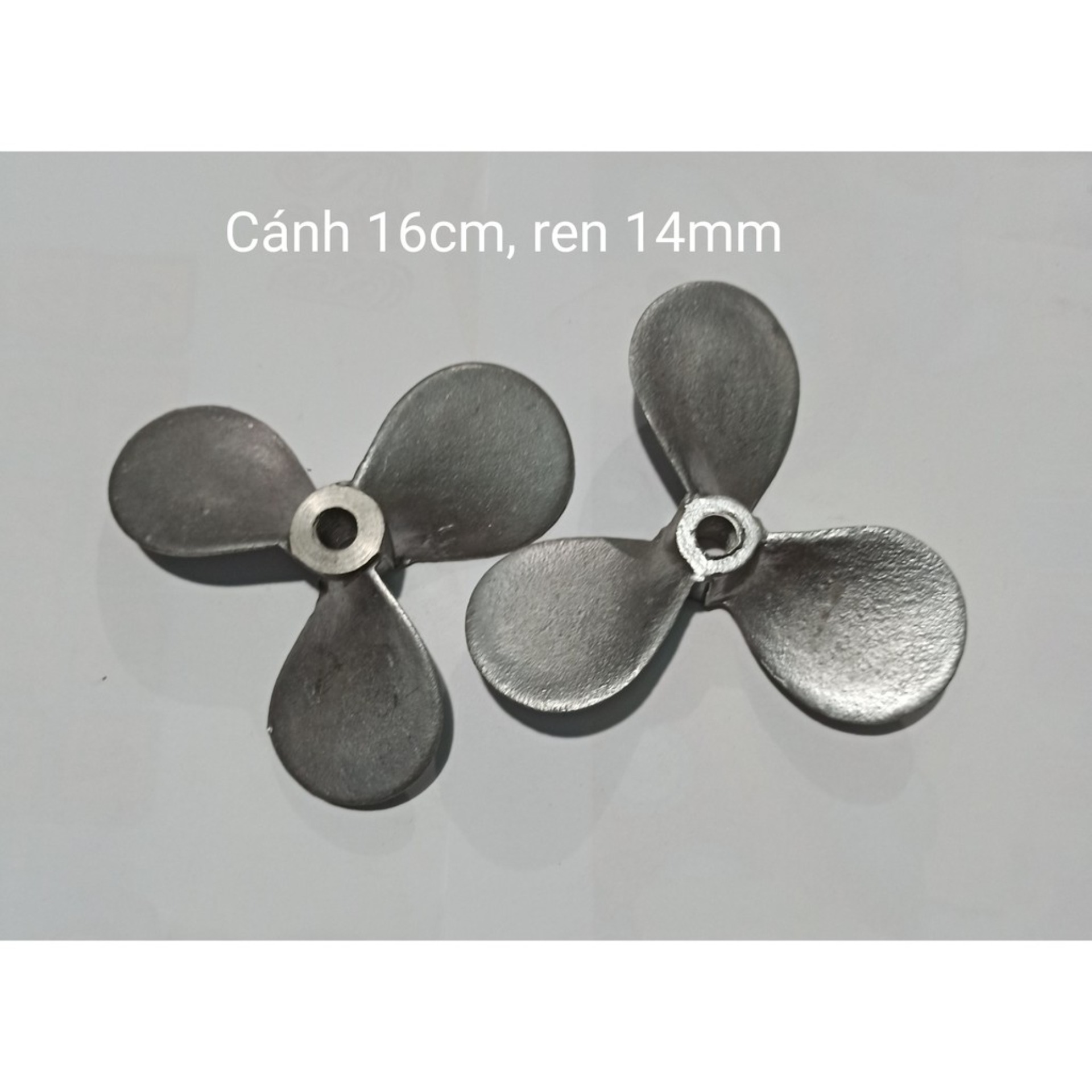 2 Cái Chân Vịt 3 Cánh Bơm Nước (Cánh Quạt Hút) Dùng Cho Máy Bơm Nước Đầu Ốc ( Đầu Trâu) và ống xạc 16cm