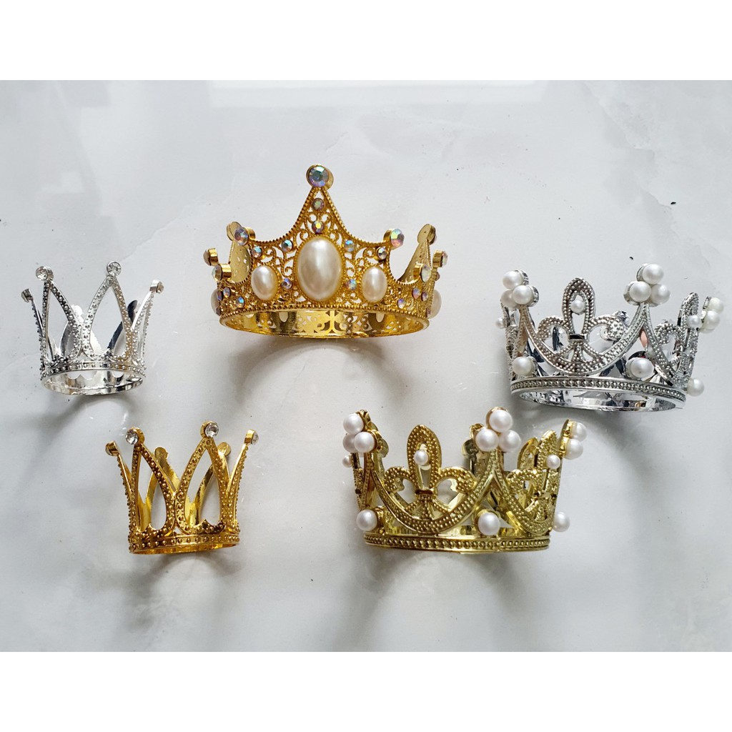 Vương miện trang trí bánh
