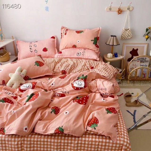 Bộ Chăn Ga Gối Cotton Poly Dâu Tây Béo Bộ Chăn Ga Gối Cao Cấp Nhập Khẩu 5 Món, 4 Món Bộ Sản Phẩm Chăn Ga Gối Nệm Nhiều Kích Thước Dùng 4 Mùa Gồm 1 Ga, 1 Vỏ Chăn, 02 Vỏ Gối (Có Lựa Chọn Mua Thêm Vỏ Gối Ôm)