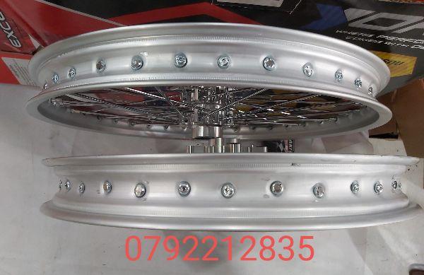 Bánh căm exciter150 niềng rcb đùm khế trắng bạc