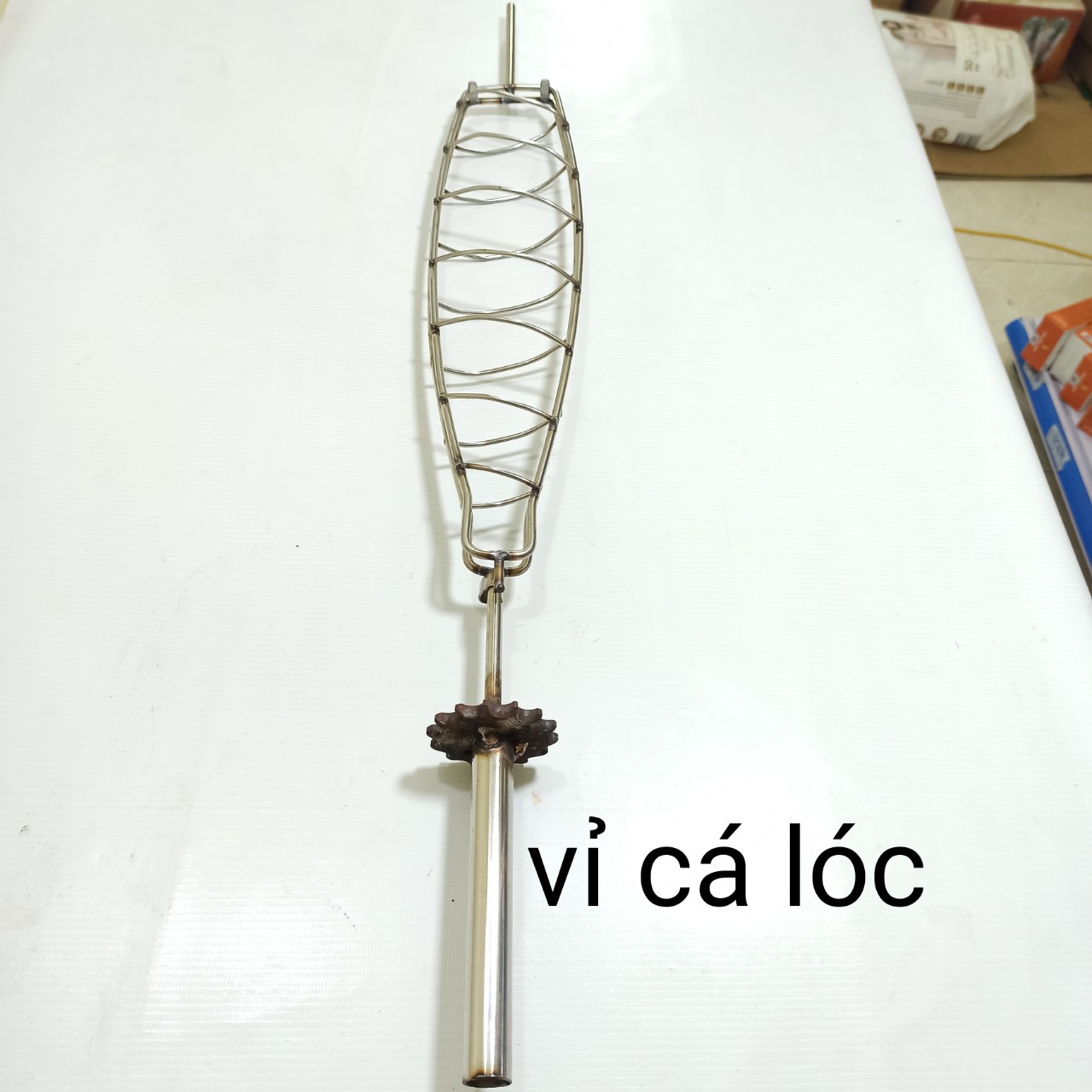 FREESHIP MAX-CAM KẾT GIÁ TỐT-Vỉ nướng cá lóc/ Vỉ nướng cá quả chạy xích to xe máy