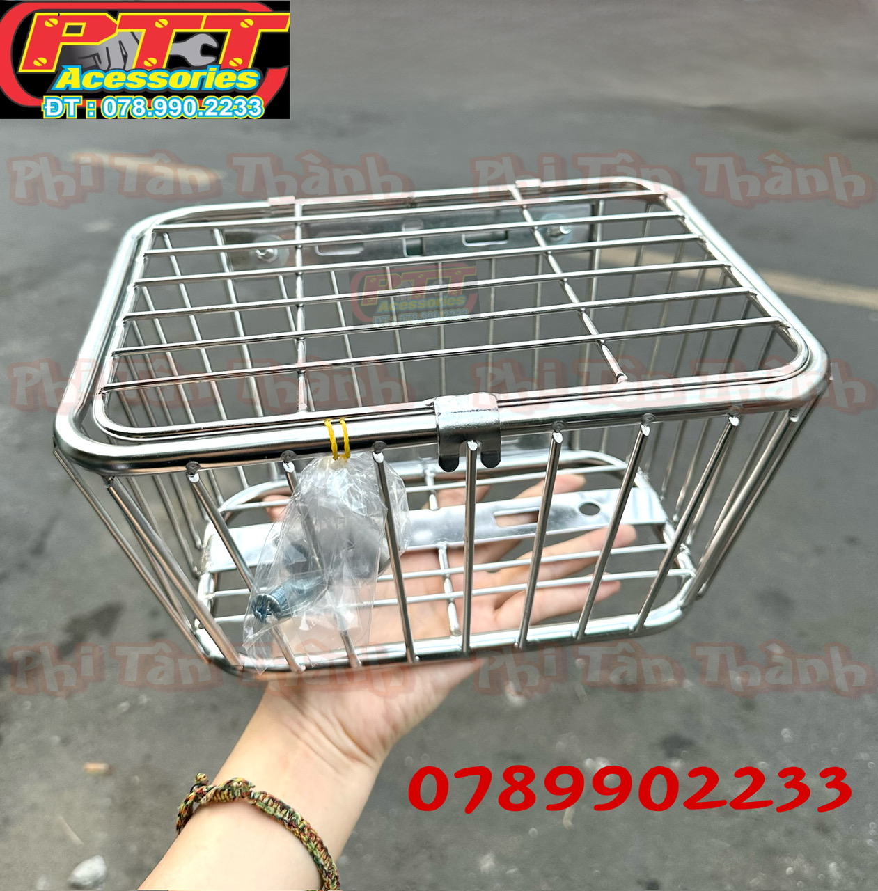 Rổ inox có nắp đa năng sử dụng cho các dòng xe