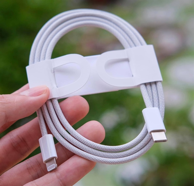 Cáp sạc NHANH TypeC to lightning dây dù 1m cho điện thoại siêu bền chống rối
