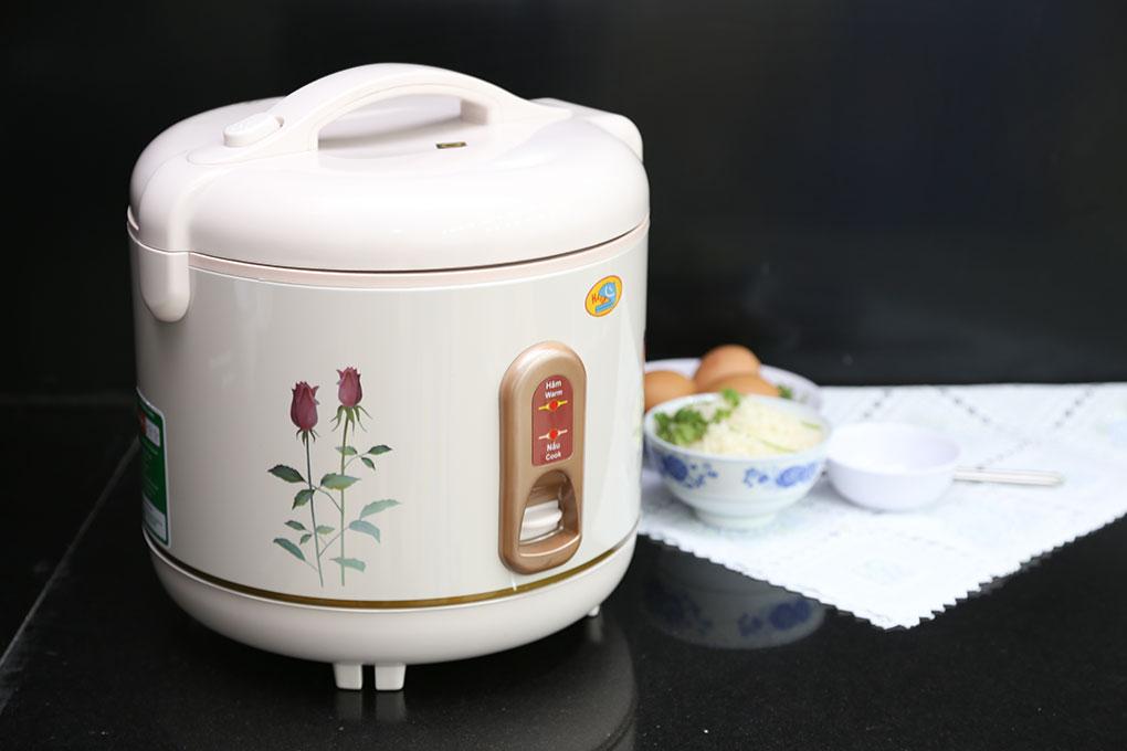 Nồi cơm điện happycook 2 lít hc-200
