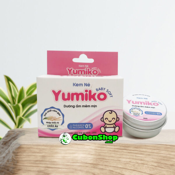 Kem chống nẻ và khô da cho bé yumiko