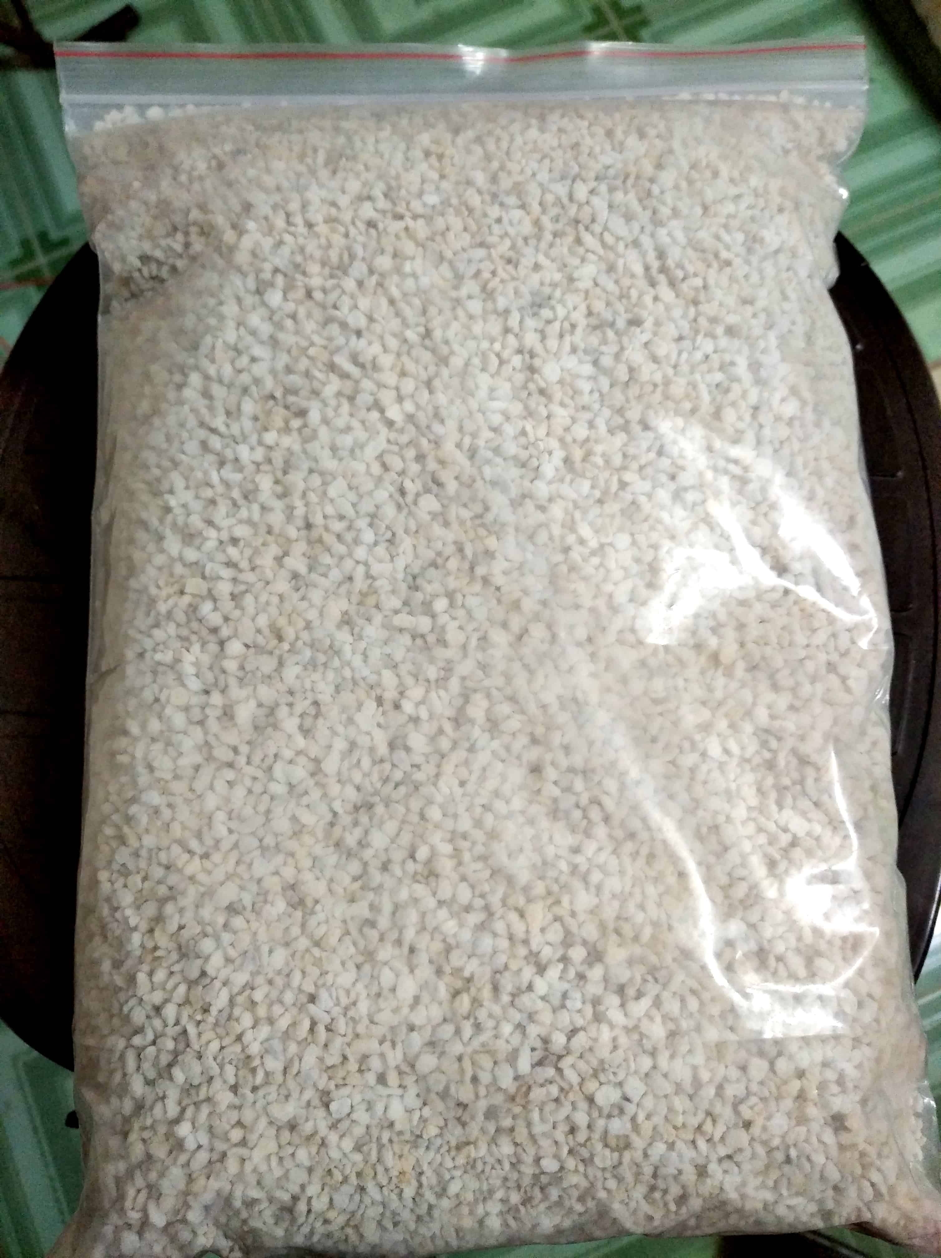 [HCM]Đá trân châu đá perlite trồng sen đá cây cảnh 1kg