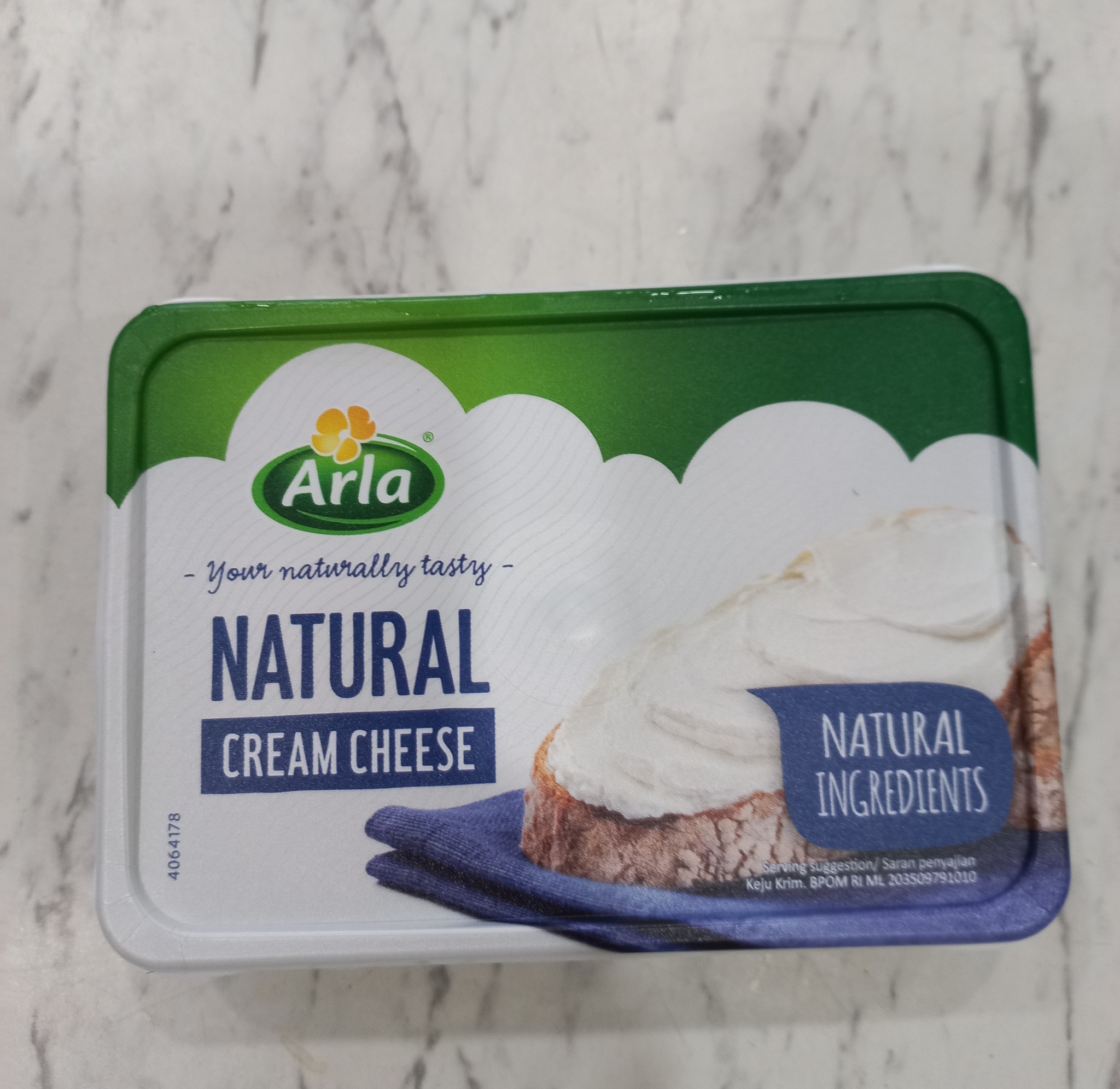 Phô mai kem vị tự nhiên. Arla Natural Cream Cheese 150g.Best before : 01/2027 (Instant Delivery-Giao hàng hỏa tốc )
