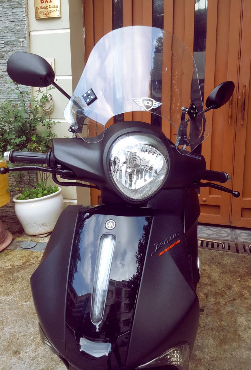Kính Chắn Gió Xe Yamaha Janus - KC500JN